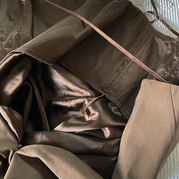 BCBG MaxAzria Sz 12 dark brown strapless dress - Picture 3 of 8